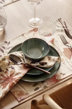 Dekkebrikke Valerie 35x48cm