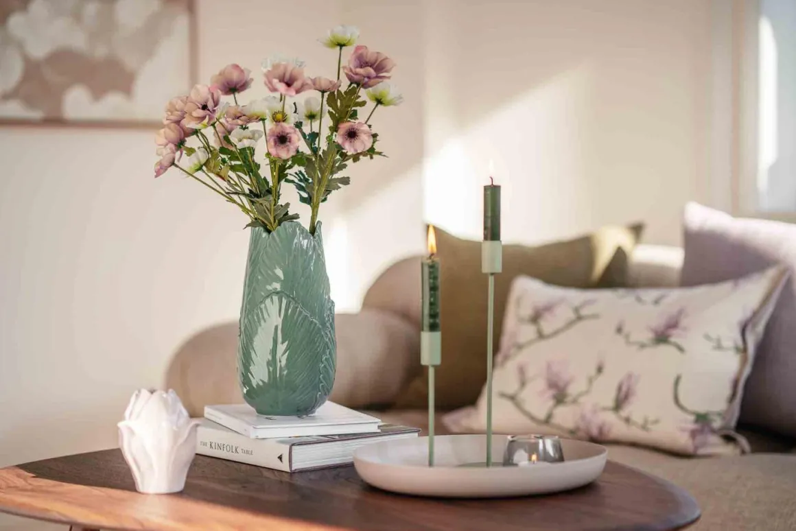 Lysestake Melina 28,5cm grønn