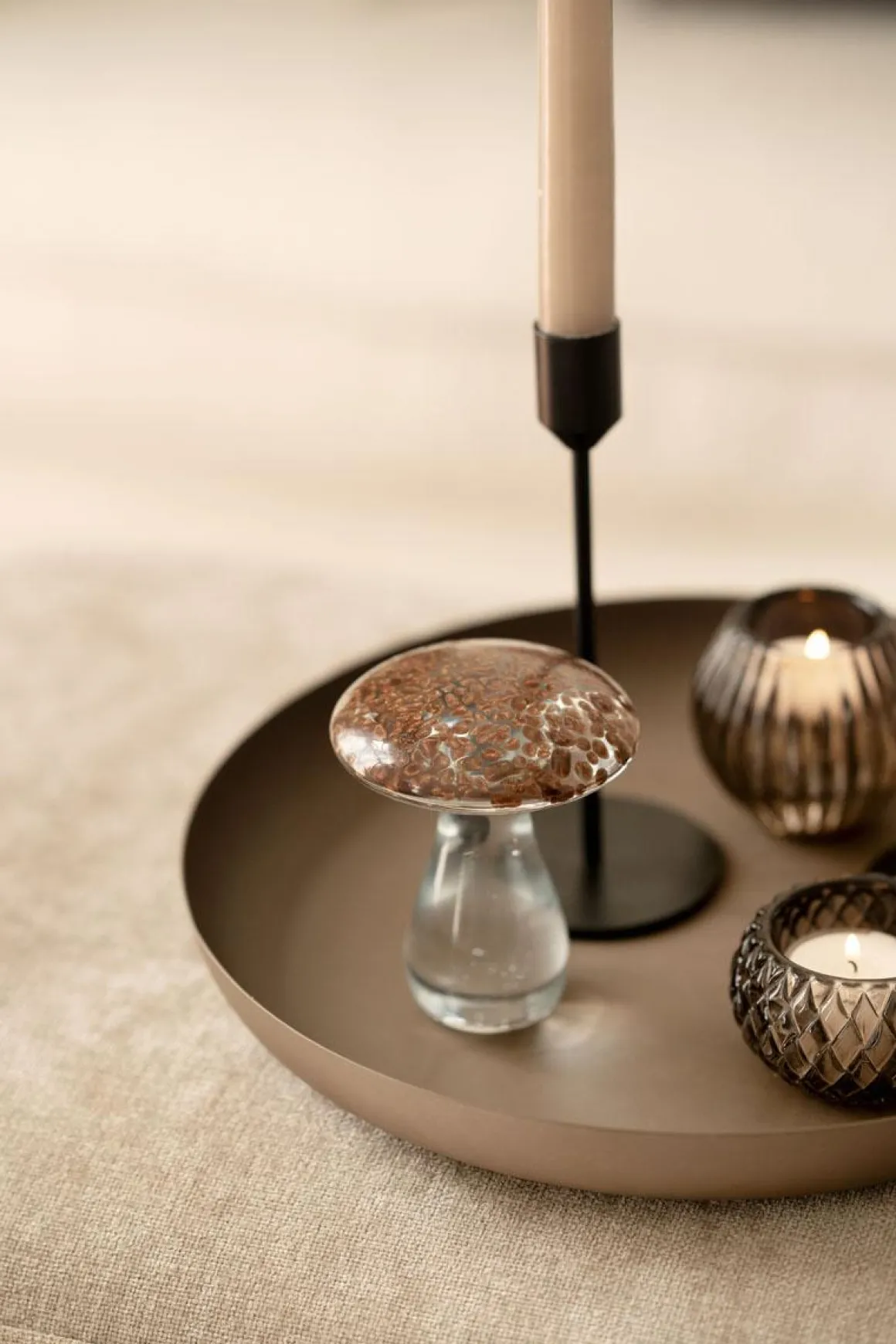 Lysfat Melina 30 cm mørk brun