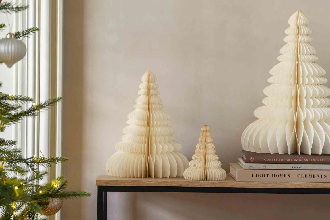 Papirtre H40cm creme