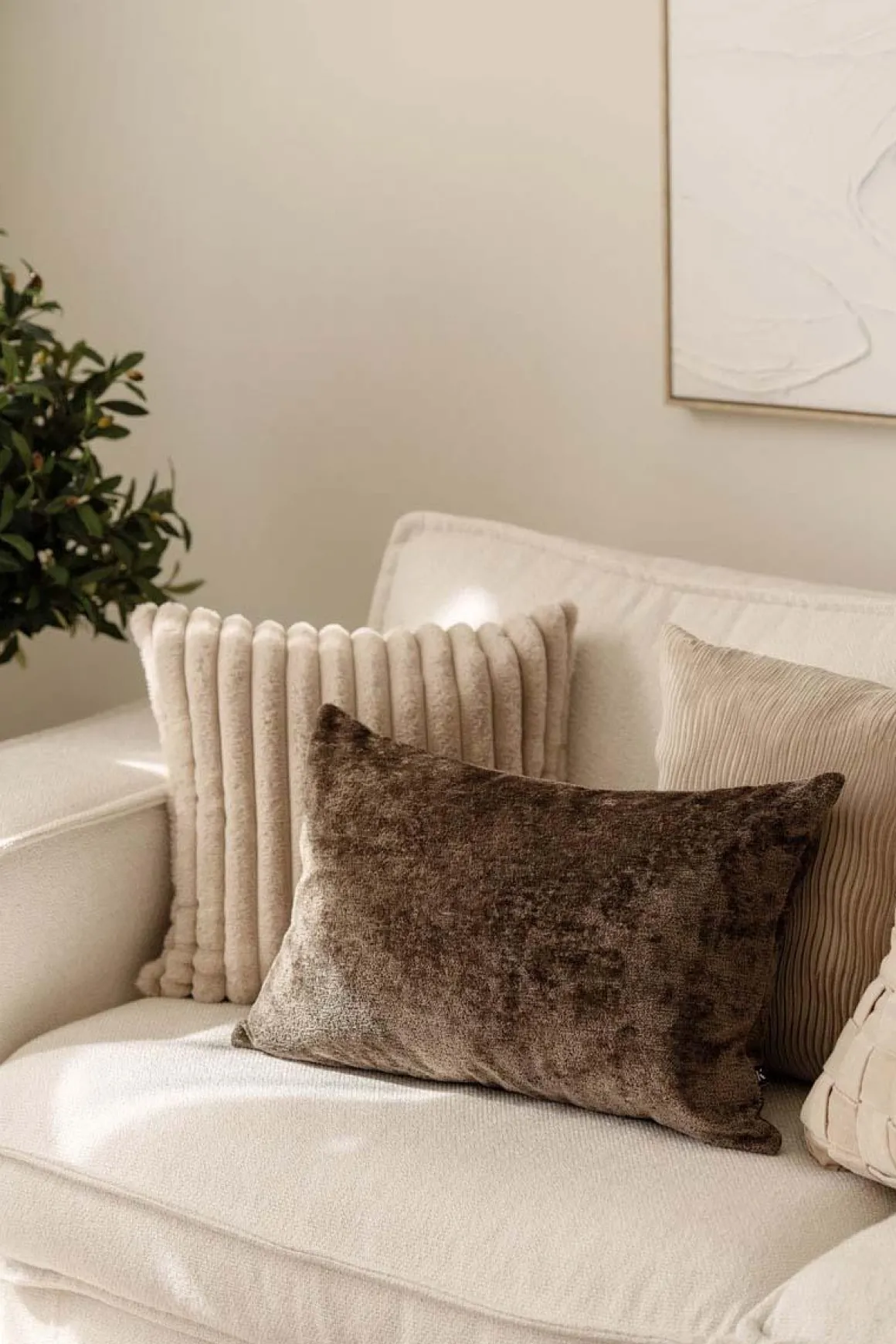 Putetrekk Faux fur striper 48x48cm