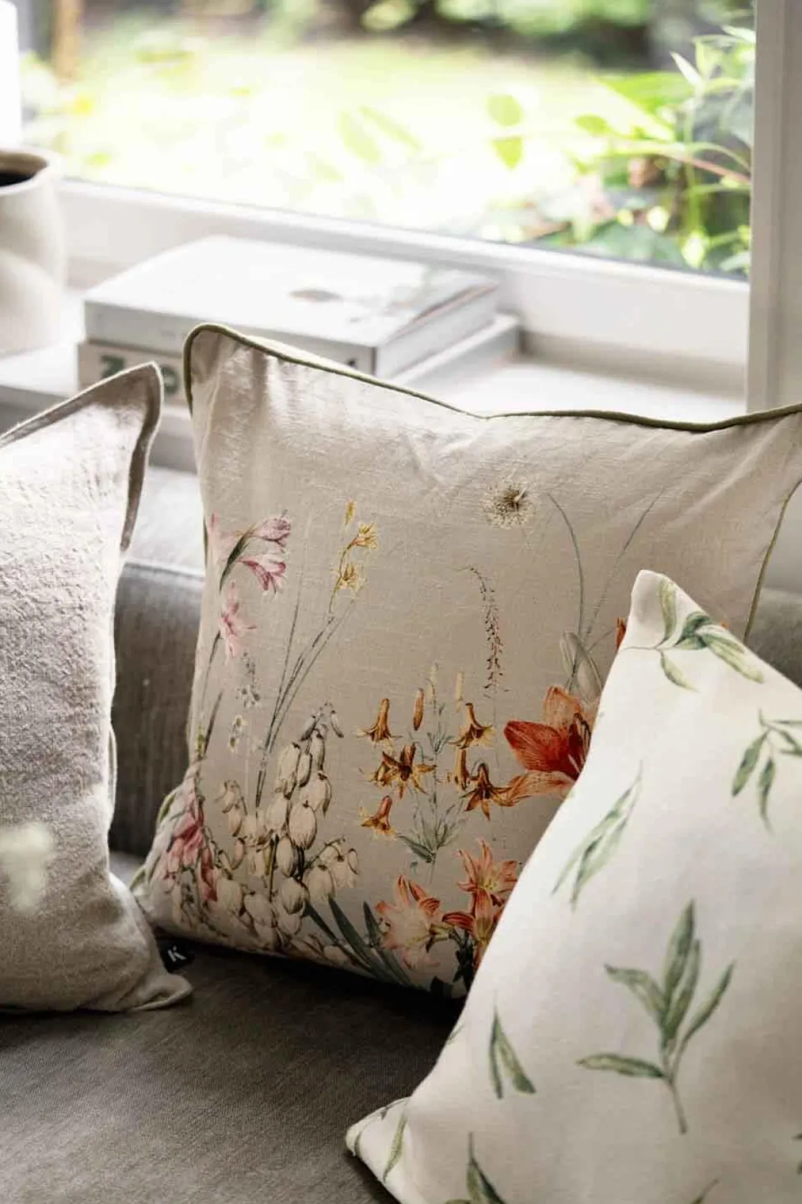 Putetrekk Flower Perfection 48x48 cm