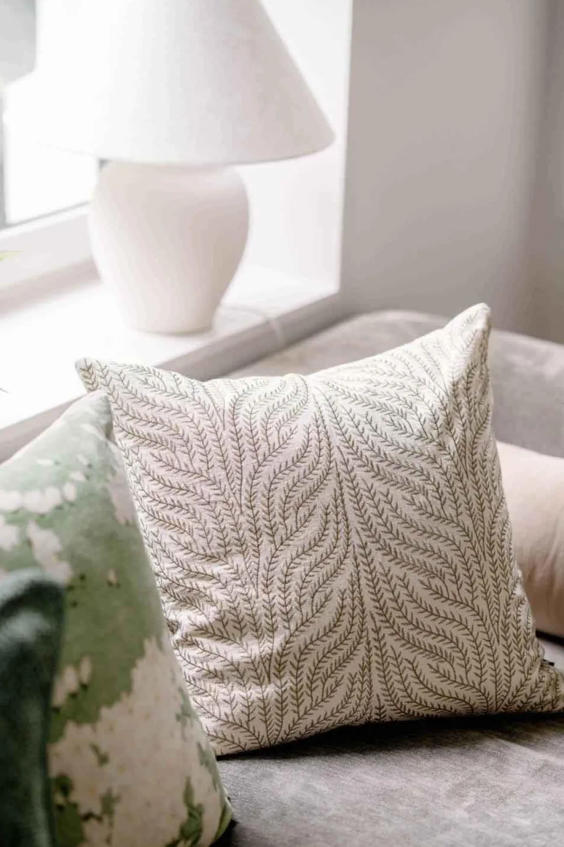 Putetrekk Gren brodert 48x48cm grønn