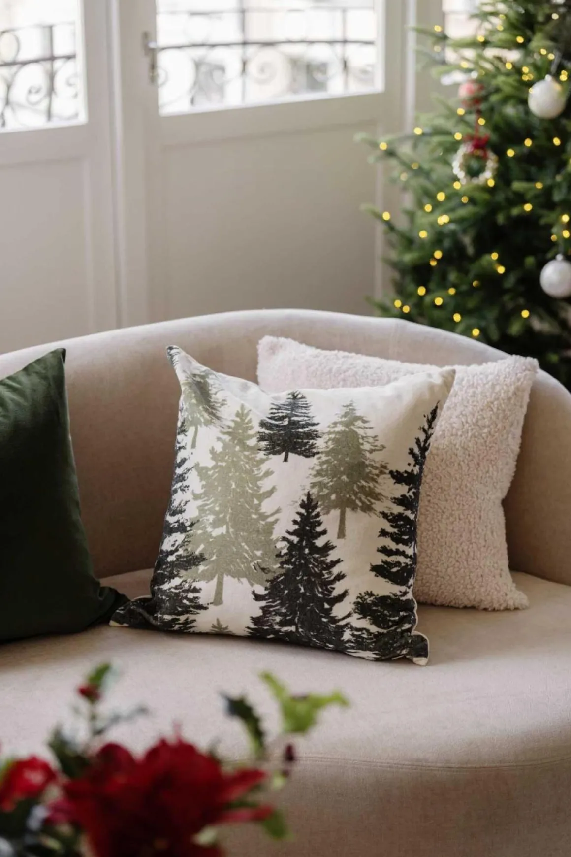 Putetrekk velur Skog 48x48cm