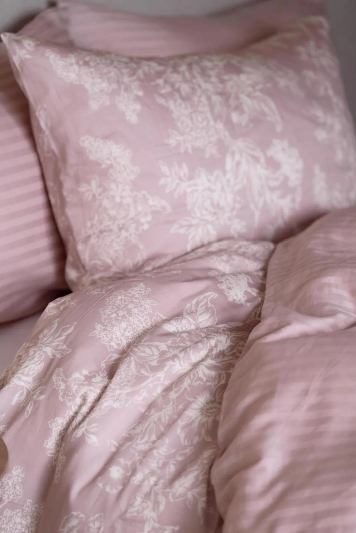 Sengesett Amalia Sateng 140x200 cm, rosa