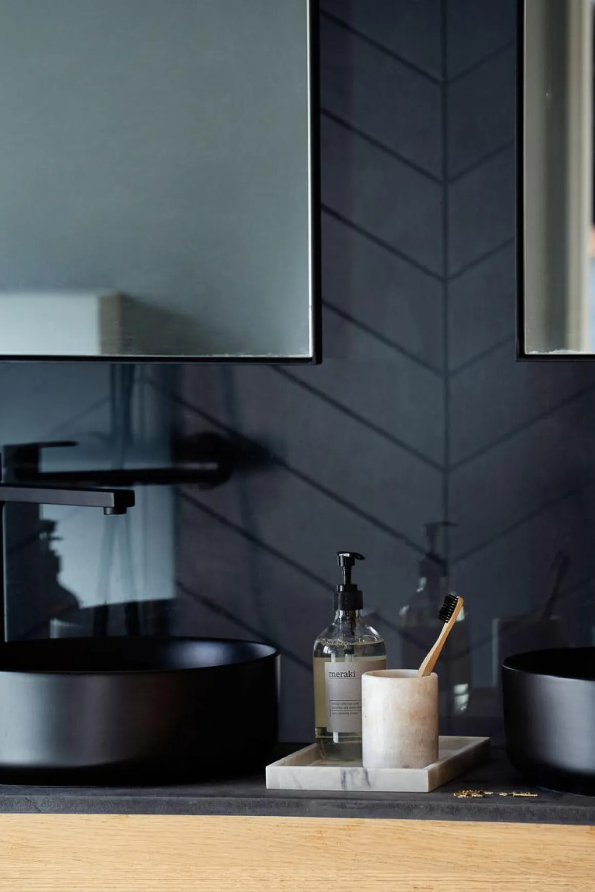 Tannbørsteholder marmor beige